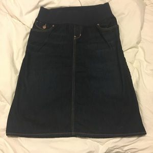 GAP Maternity Jean Skirt